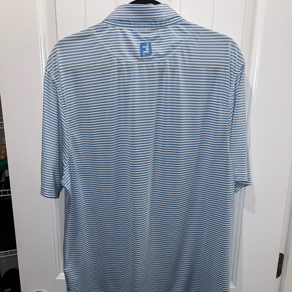 FootJoy FJ Men's Blue and White Striped 3 Button Golf Polo Shirt Size M - Picture 4 of 9